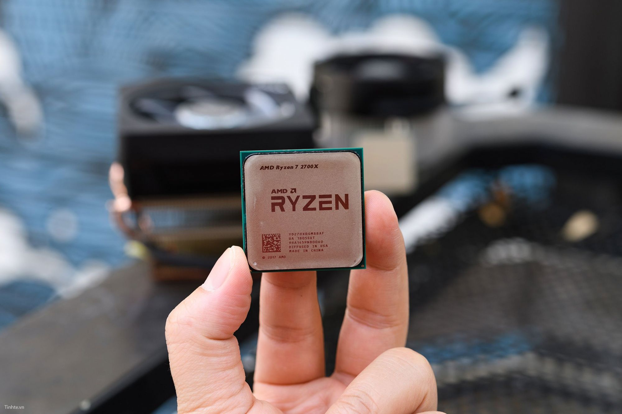 ĐÁNH GIÁ CPU AMD RYZEN 7 2700X